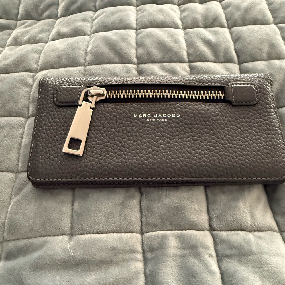 Marc Jacobs Charcoal Textured Wallet